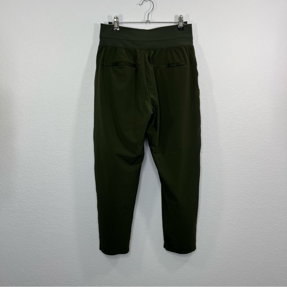 Athleta Nolita Slim Crop Pant Olive‎ Green size 8 - Picture 3 of 8